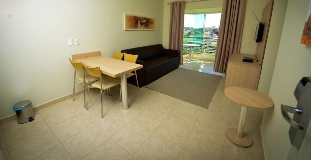 Condominio Thermas Do Bosque - Apto 204 Caldas Novas Dış mekan fotoğraf